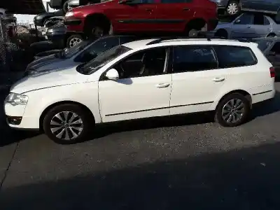 Veículo de Sucata volkswagen passat variant (3c5) advance do ano 2009 alimentado cbab