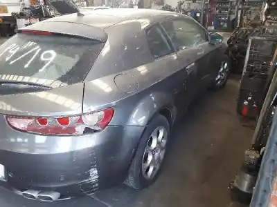 Véhicule à la ferraille alfa romeo brera (177) 2.2 jts 16v de l'année 2005 alimenté 939a5000