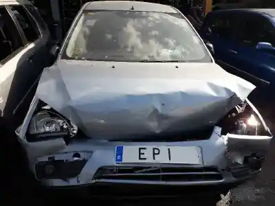 Veículo de Sucata FORD FOCUS BERLINA (CAP) Ambiente (D) do ano 2006 alimentado KKDA