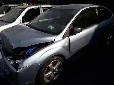 Veículo de Sucata ford focus berlina (cap) ambiente (d) do ano 2006 alimentado kkda