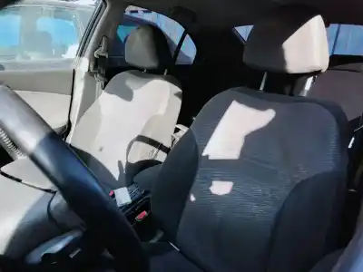 Veículo de Sucata nissan primera (p12) 1.9 dci do ano 2004 alimentado f9q