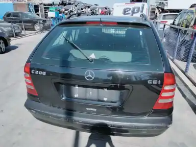 Здавання транспортного засобу mercedes-benz clase c t-model (s203) c 200 cdi (203.207) року 2004 потужний 646962