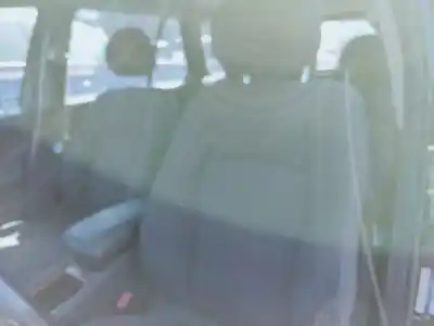 Здавання транспортного засобу mercedes-benz clase c t-model (s203) c 200 cdi (203.207) року 2004 потужний 646962