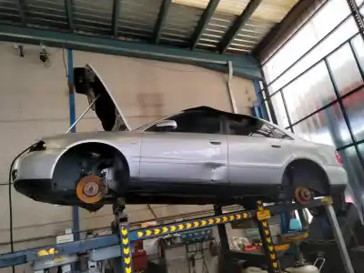 Veículo de Sucata AUDI A4 BERLINA (B5) 1.9 TDI do ano 1999 alimentado AVG