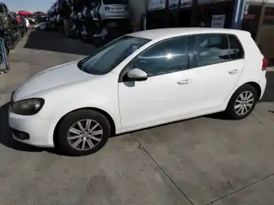 Veículo de Sucata volkswagen golf vi (5k1) rabbit bluemotion do ano 2010 alimentado cay
