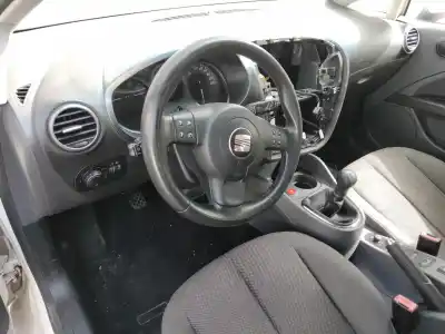 Veicolo di demolizione seat leon (1p1) reference dell'anno 2008 alimentato bxe