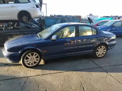 Здавання транспортного засобу JAGUAR X-TYPE 3.0 V6 Sport року 2002 потужний 