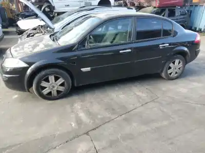 Здавання транспортного засобу RENAULT MEGANE II CLASSIC BERLINA Emotion року 2006 потужний 