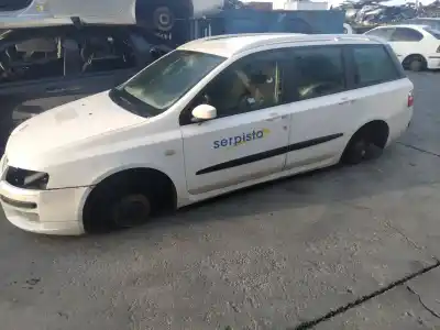 Veicolo di demolizione fiat stilo (192) 1.9 jtd cat dell'anno 2003 alimentato 