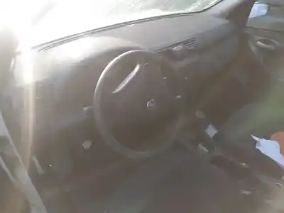 Veicolo di demolizione fiat stilo (192) 1.9 jtd cat dell'anno 2003 alimentato 