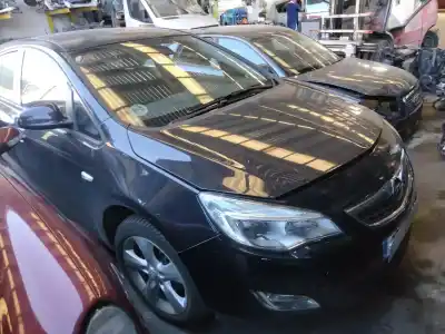 Здавання транспортного засобу opel astra j lim. enjoy року 2011 потужний a17dtr