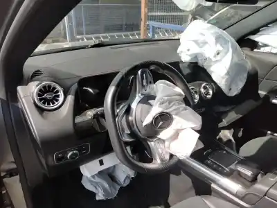 Scrapping Vehicle mercedes-benz eqa (h243) eqa 250 (243.701) of the year 2022 powered em0021