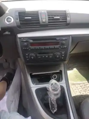 Veículo de Sucata bmw 1 (e87) 120 d do ano 2005 alimentado m47 d20 (204d4),n47 d20 a