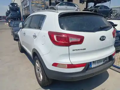 Veicolo di demolizione kia sportage iii (sl) 1.7 crdi dell'anno 2012 alimentato d4fd