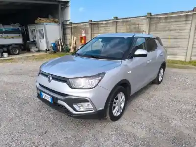 Hurda Aracı SSANGYONG XLV Crystal 4x2 Yılın 2016 güçlü 673910