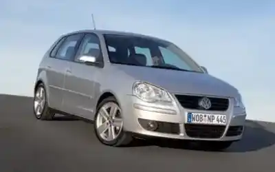 Véhicule à la ferraille VOLKSWAGEN POLO (9N3) Advance de l'année 2005 alimenté 