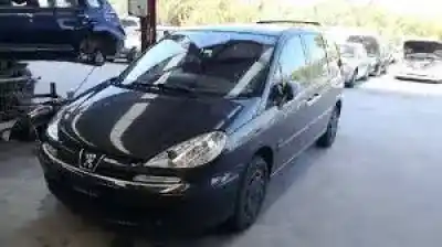 Veicolo di demolizione PEUGEOT 807 ST dell'anno 2004 alimentato 4HW