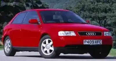 Verschrottungsfahrzeug AUDI A3 (8L)  des Jahres 2002 angetrieben AUM