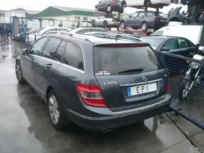 Vehicul casat MERCEDES-BENZ CLASE C (W204) FAMILIAR  al anului 2007 alimentat 