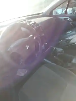 Vehículo de desguace peugeot 407 (6d_) 2.0 hdi 135 (6drhrh, 6drhre, 6drhrg, 6drhrj) del año 2004 con motor rhr (dw10bted4)