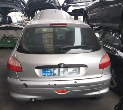 Здавання транспортного засобу peugeot 206 van 1.9 d року 1999 потужний wjy (dw8b),wjz (dw8)