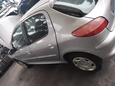 Здавання транспортного засобу PEUGEOT 206 VAN  року 1999 потужний WJY (DW8B),WJZ (DW8)