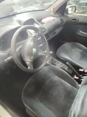 Здавання транспортного засобу peugeot 206 van 1.9 d року 1999 потужний wjy (dw8b),wjz (dw8)