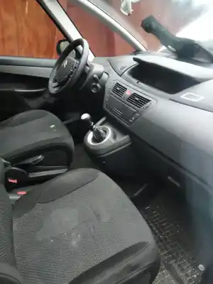 Veículo de Sucata citroen c4 grand picasso i (ua_) 1.6 hdi 110 do ano 2012 alimentado 9hr (dv6c)