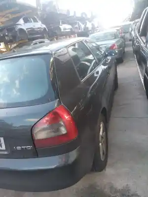 Veicolo di demolizione audi a3 (8l1) 1.9 tdi dell'anno 2000 alimentato asz