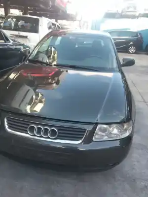Veicolo di demolizione audi a3 (8l1) 1.9 tdi dell'anno 2000 alimentato asz