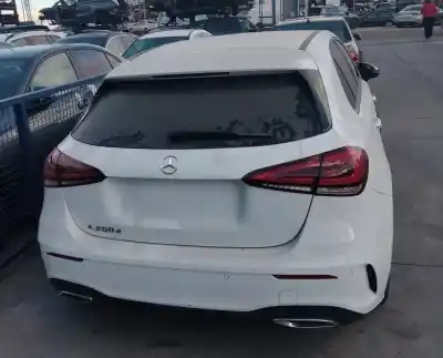 Veículo de Sucata mercedes-benz clase a (w177) a 200 d (177.012) do ano 2023 alimentado om 654.920
