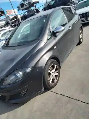 Veículo de Sucata SEAT ALTEA (5P1)  do ano 2005 alimentado BJB,BKC,BLS,BXE