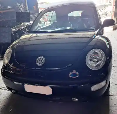 Véhicule à la ferraille volkswagen new beetle cabriolet (1y7) bfs de l'année 2004 alimenté bfs