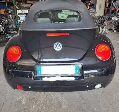 Véhicule à la ferraille volkswagen new beetle cabriolet (1y7) bfs de l'année 2004 alimenté bfs