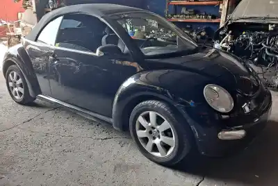Véhicule à la ferraille volkswagen new beetle cabriolet (1y7) bfs de l'année 2004 alimenté bfs