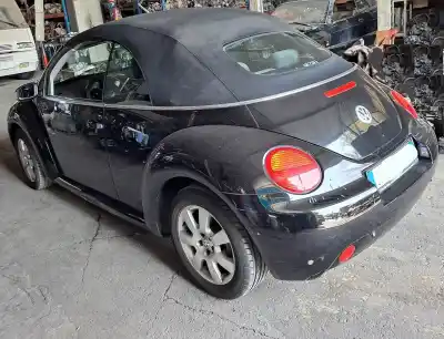 Véhicule à la ferraille volkswagen new beetle cabriolet (1y7) bfs de l'année 2004 alimenté bfs