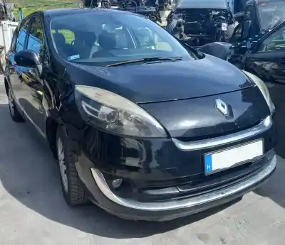 Véhicule à la ferraille RENAULT SCENIC III (JZ) K9K636 de l'année 2013 alimenté K9K636