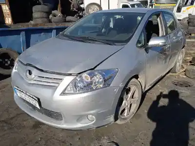 Veículo de Sucata toyota auris active do ano 2011 alimentado 1nd