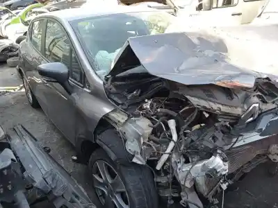 Veículo de Sucata renault clio iv dynamique do ano 2015 alimentado k9k b6