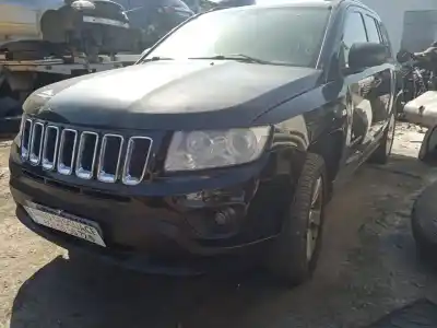 Sloopvoertuig jeep compass sport 4x4 van het jaar 2012 aangedreven 651925