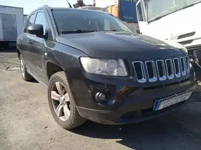 Sloopvoertuig jeep compass sport 4x4 van het jaar 2012 aangedreven 651925