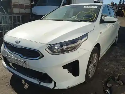 Veículo de Sucata kia ceed gt line do ano 2020 alimentado g3lc