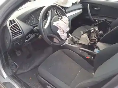 Veículo de Sucata bmw serie 1 cabrio (e88) 118d do ano 2009 alimentado n47d20a