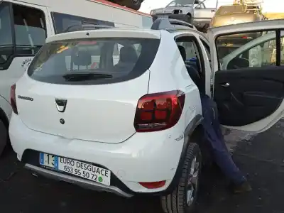 Veículo de Sucata dacia sandero stepway do ano 2018 alimentado h4b b4