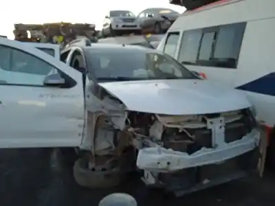 Veículo de Sucata dacia sandero stepway do ano 2018 alimentado h4b b4