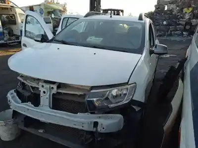 Veículo de Sucata dacia sandero stepway do ano 2018 alimentado h4b b4