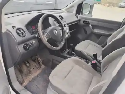 Здавання транспортного засобу volkswagen caddy ka/kb (2k) life року 2009 потужний bst
