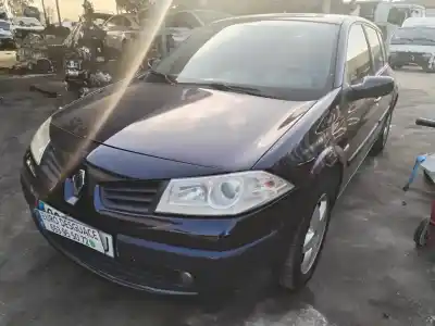Veículo de Sucata renault megane ii berlina 5p luxe dynamique do ano 2008 alimentado k9k p7