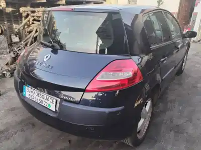 Veículo de Sucata renault megane ii berlina 5p luxe dynamique do ano 2008 alimentado k9k p7