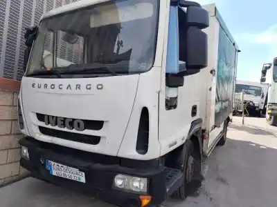 Verschrottungsfahrzeug IVECO                                              EUROCARGO                                                                                                                                                                                                                                                  FG 100 E Tráfico urbano 177 CV / 130 KW                                                                                                                                                                                                                    des Jahres 2012 angetrieben F4AE3481B S